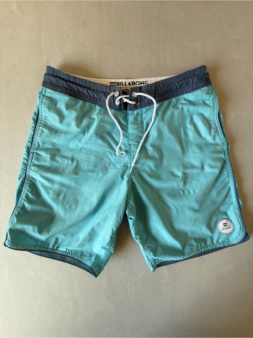Billabong Men's Aqua Boardshorts with Navy Waistband